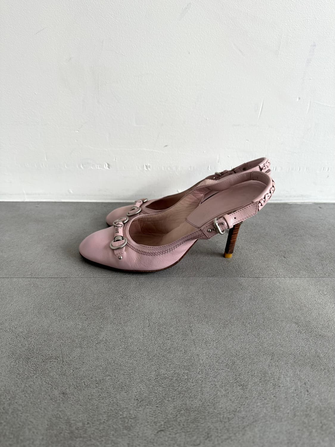 디올 2000s 레이디 디올 베이비핑크 슬링백 힐 상품이미지5
