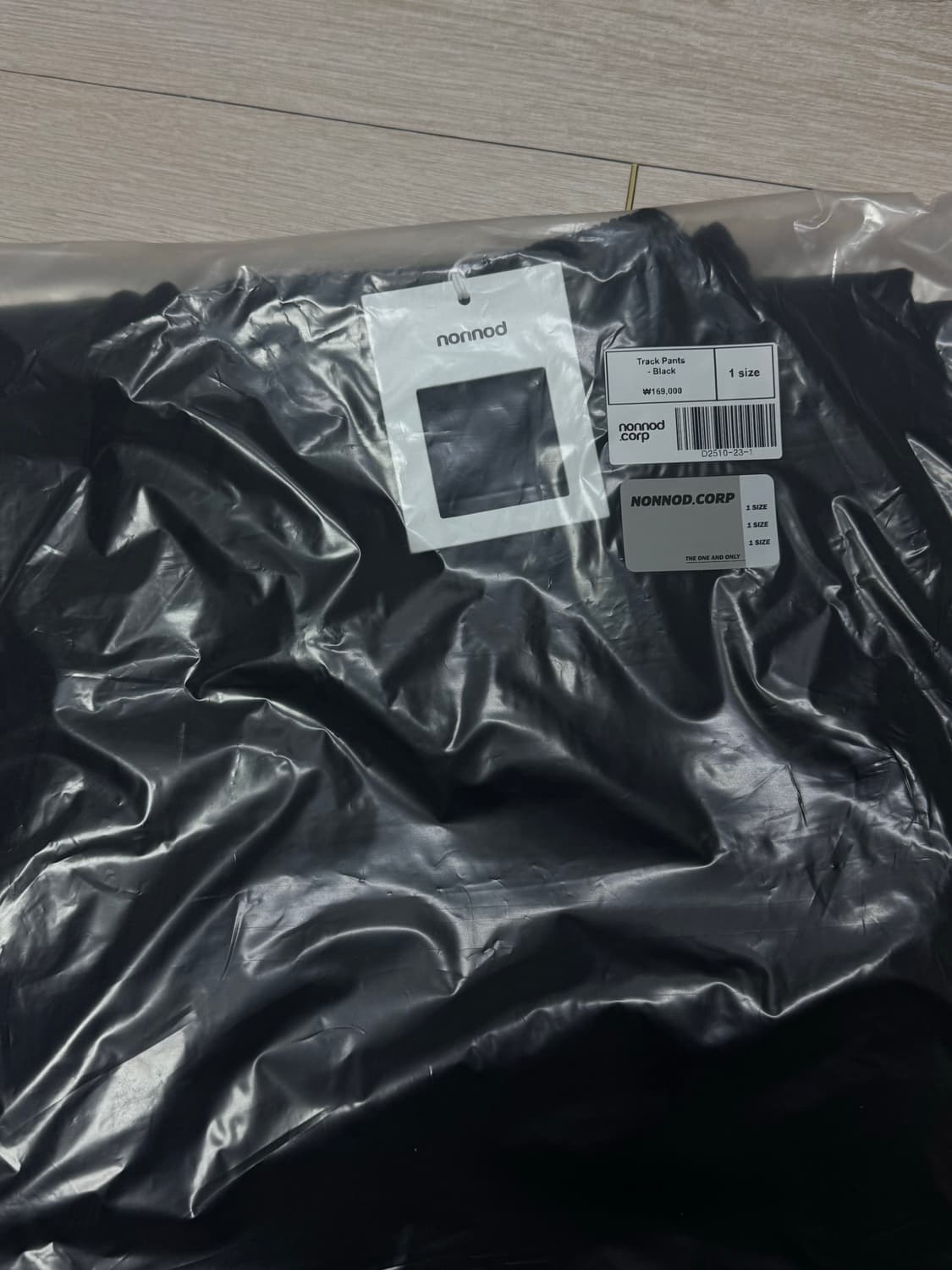 논노드 트랙 팬츠 블랙 1 상품이미지5