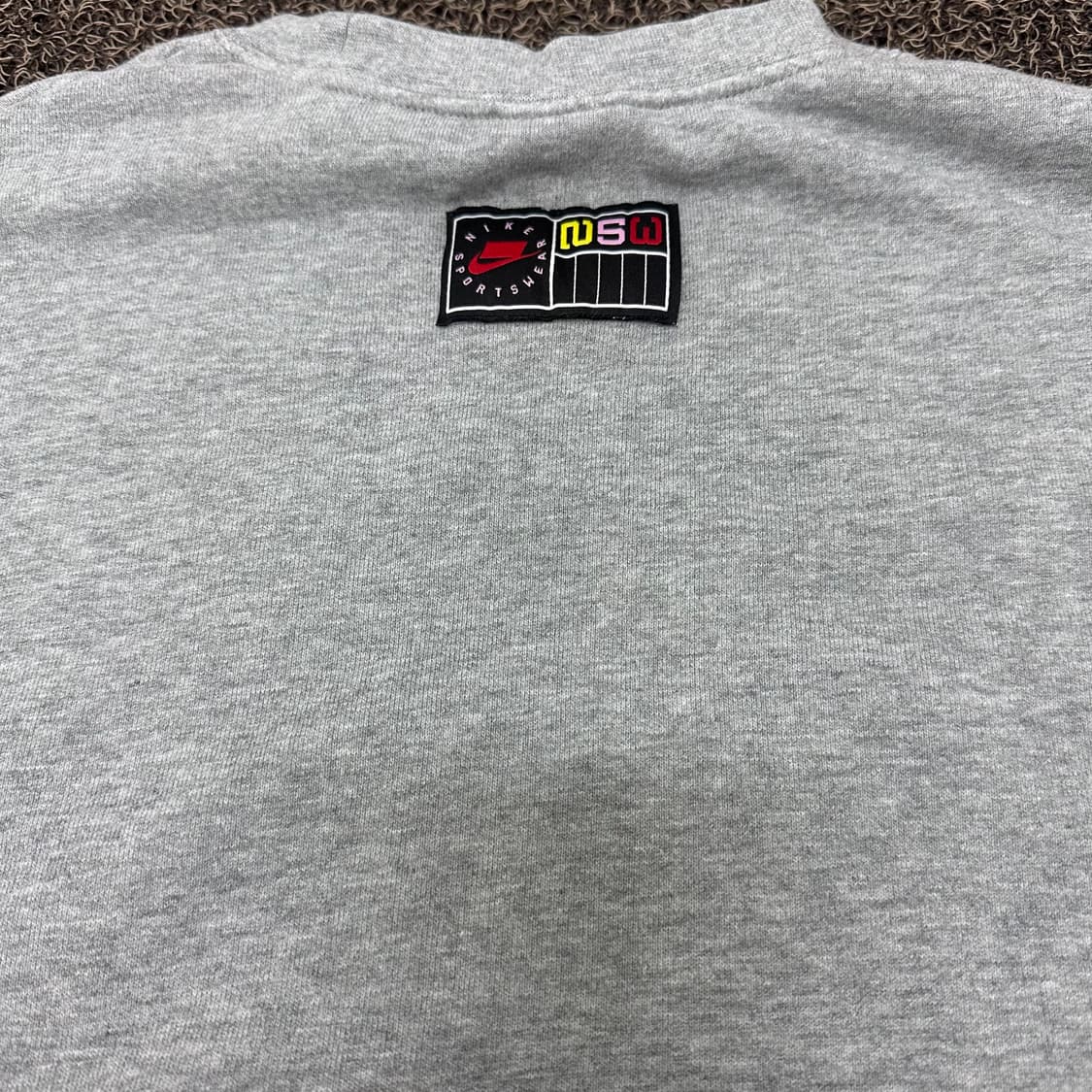 NIKE 나이키 여성 크롭 맨투맨 그레이 L 상품이미지7