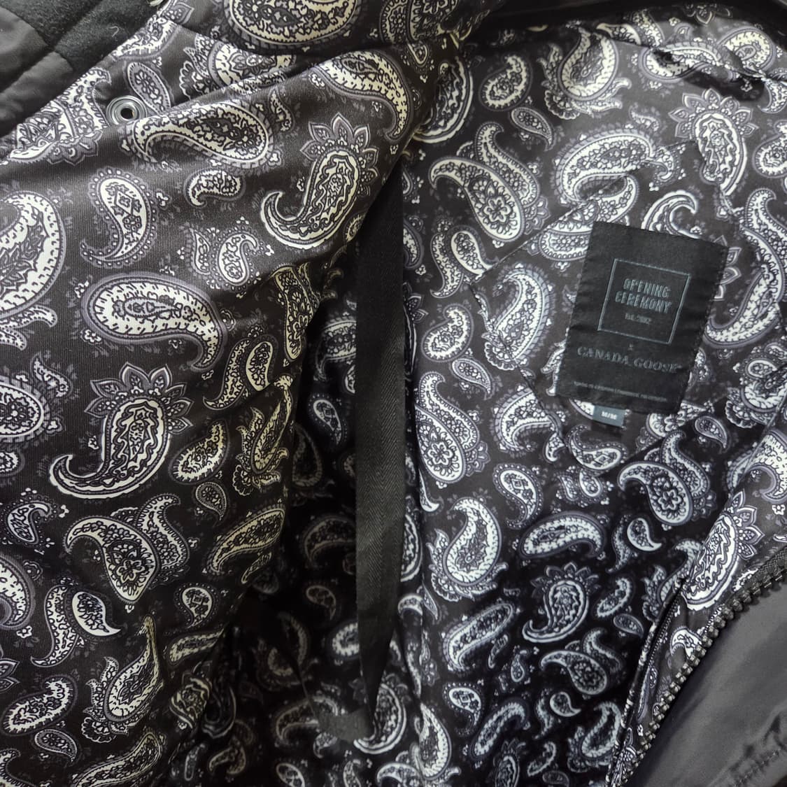 캐나다구스x오프닝 세레모니 패딩 상품이미지4