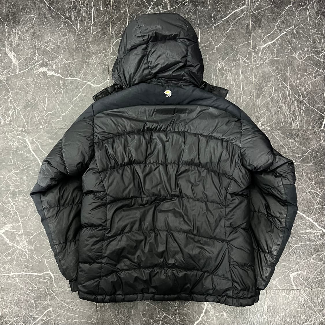 마운틴 하드웨어 OG 콘듀잇 SL 테크 패딩자켓 상품이미지4