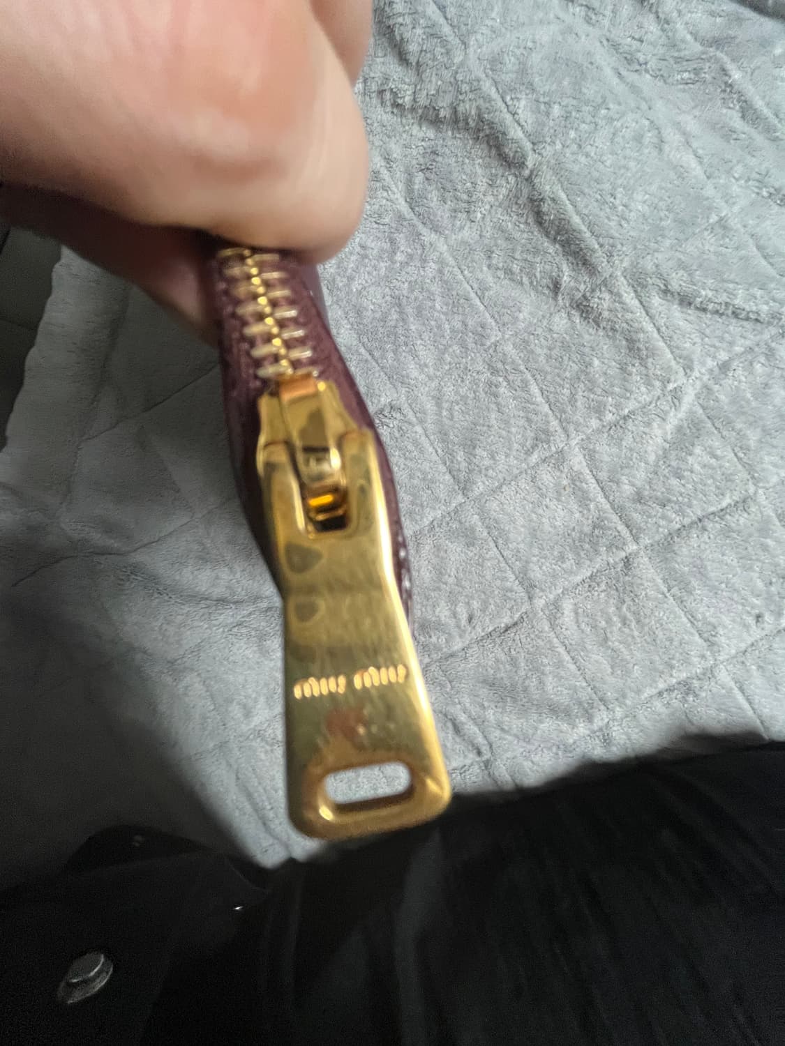 미우미우 클러치백 상품이미지5