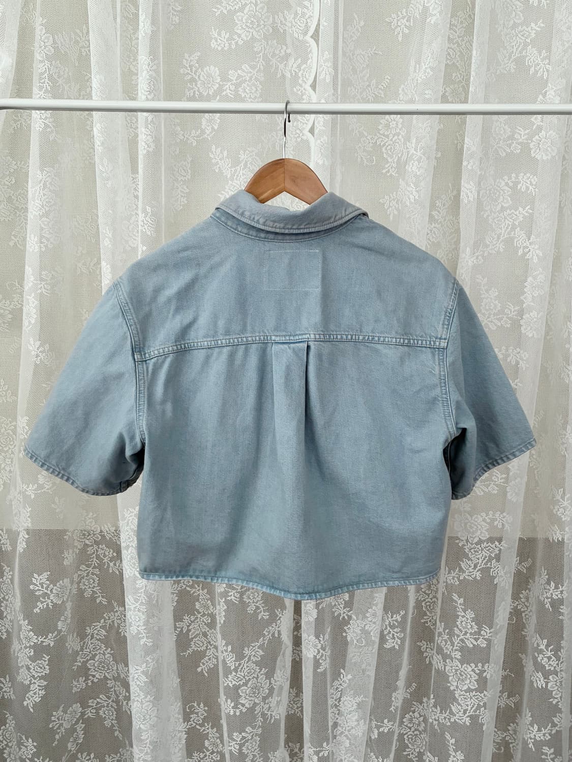 38) 코스 COS 데님 크롭 반팔 셔츠 연청 상품이미지2