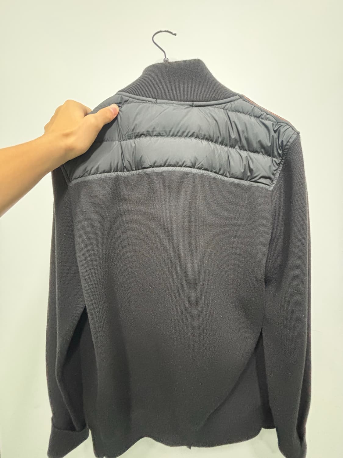 파라점퍼스 니트패딩m 사이즈 s급 상품이미지4