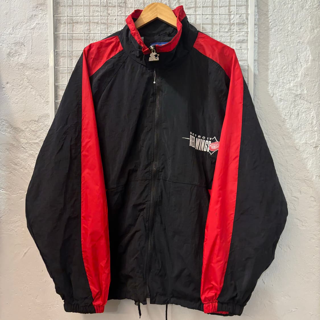 스타터 X NHL 90s 올드스쿨 디트로이트 레드윙스 바람막이 L 상품이미지2