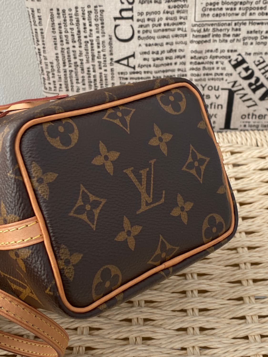 루이비통 모노그램 나노노에 크로스백 상품이미지8