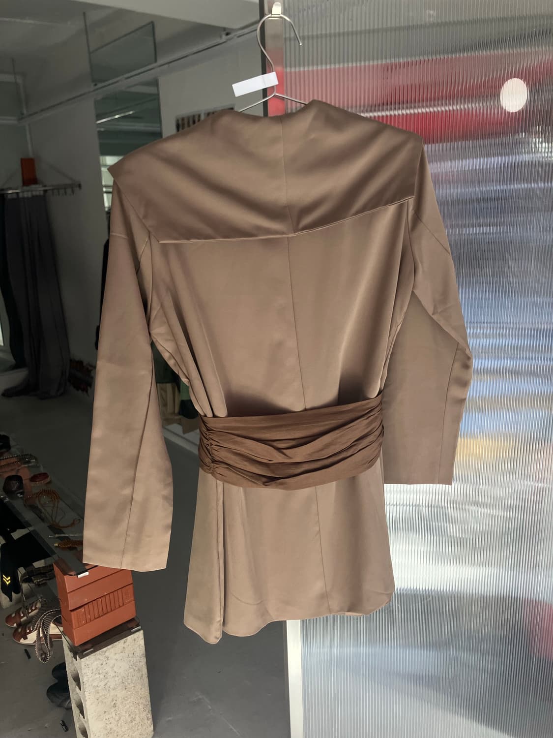 셔링 더블버튼 블레이져 상품이미지3