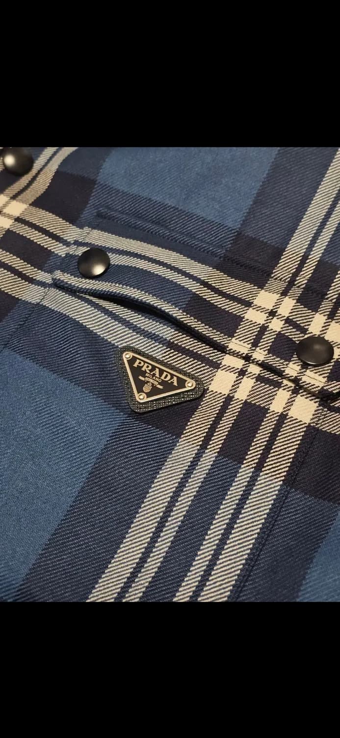 (새상품급)프라다 자켓 프라다 오버사이즈 체크 경량 패딩 자켓 상품이미지5