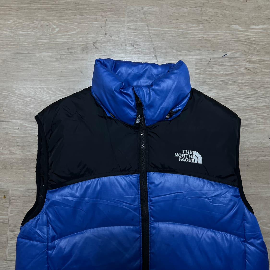 노스페이스 써밋시리즈 850 눕시 패딩 조끼 [블루] M/95 상품이미지2