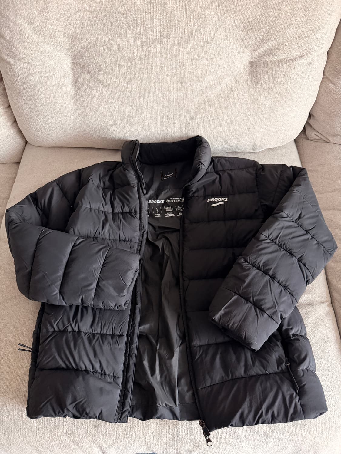 Brooks 브룩스 검정 경량 러닝 패딩 M 유니섹스 상품이미지1