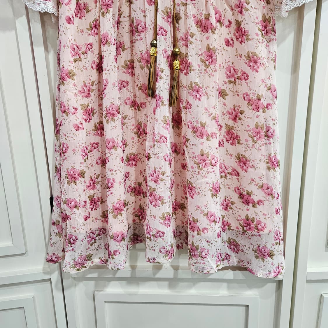 세실 맥비 (CECIL McBEE) 딸기우유 플라워 레이스 원피스 상품이미지5