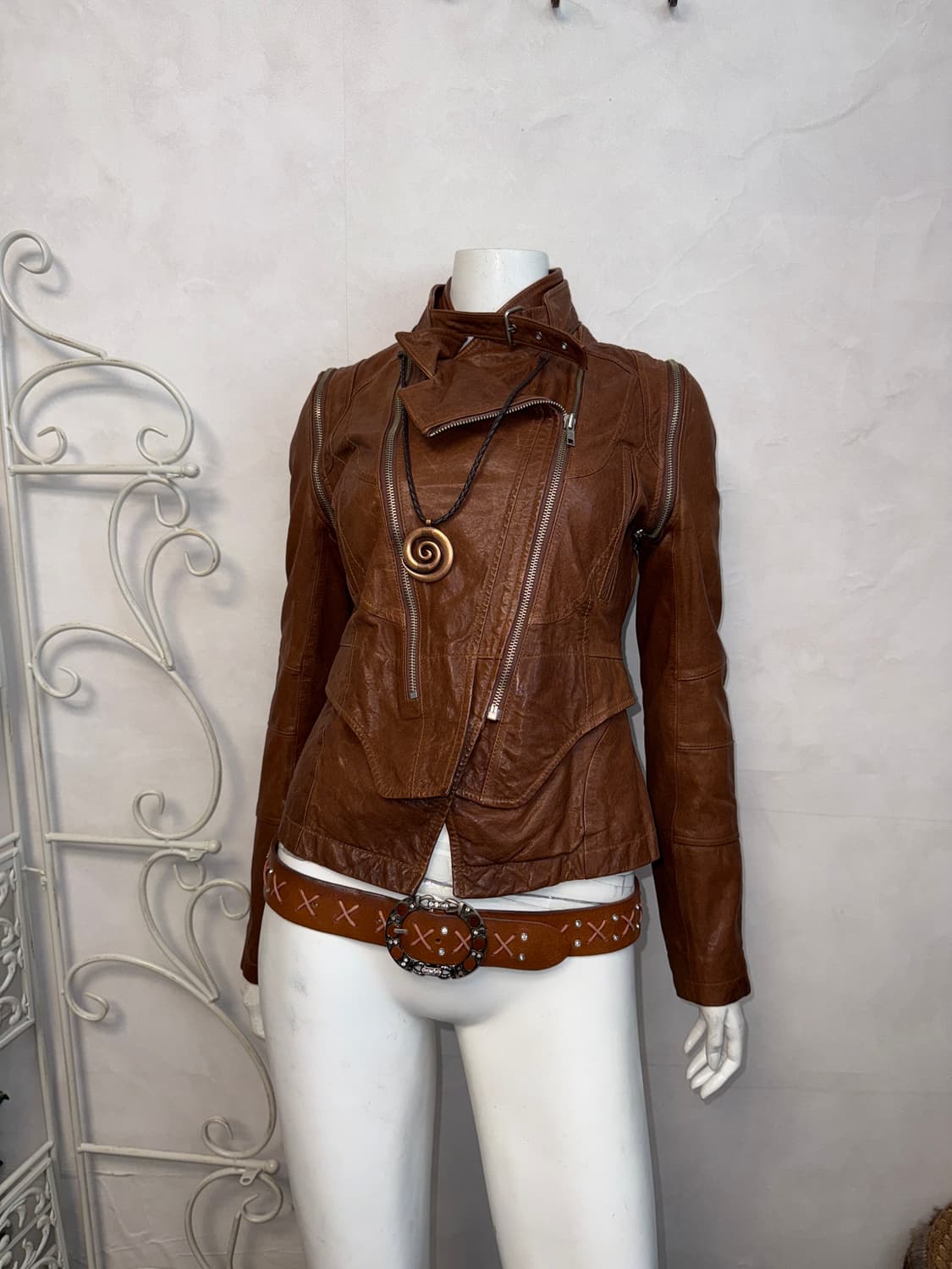Brown lamb skin two ways buckle jacket  상품이미지2
