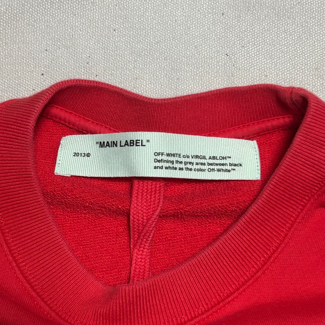 🫶🏻 오프화이트 모나리자 프린트 레드 맨투맨 🫶🏻 상품이미지4