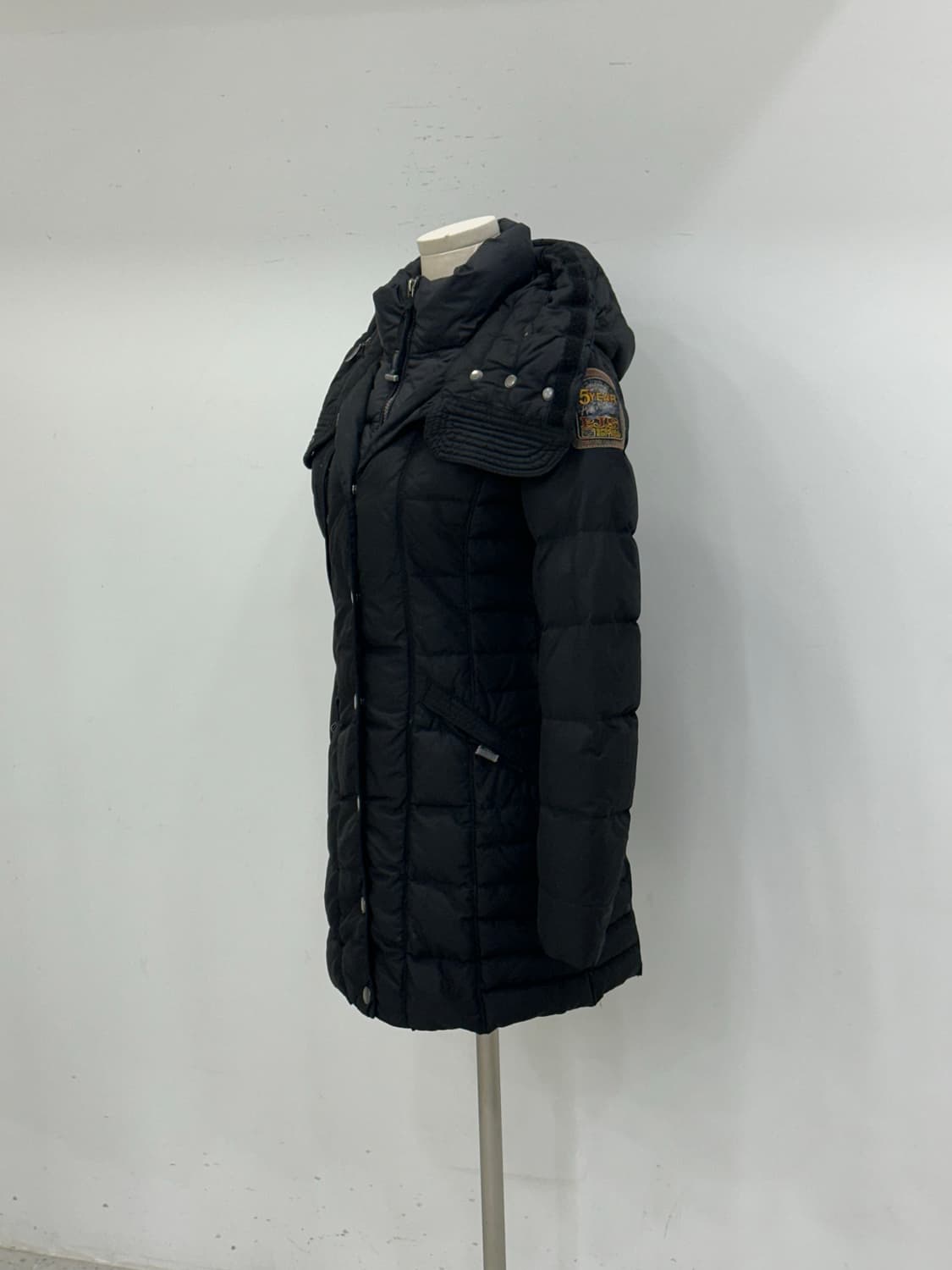 파라점퍼스 다운 패딩 (한국명품감정서 동봉) 상품이미지4