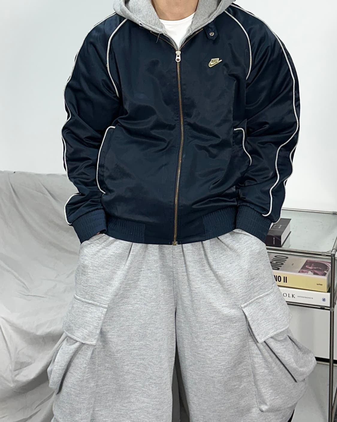 나이키 금장로고 네이비 트랙 자켓 XL 상품이미지1