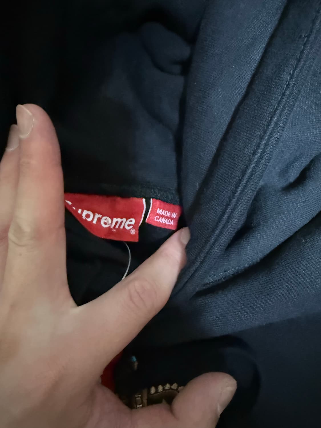 16FW  M 슈프림 크레스트후드 블랙 상품이미지4