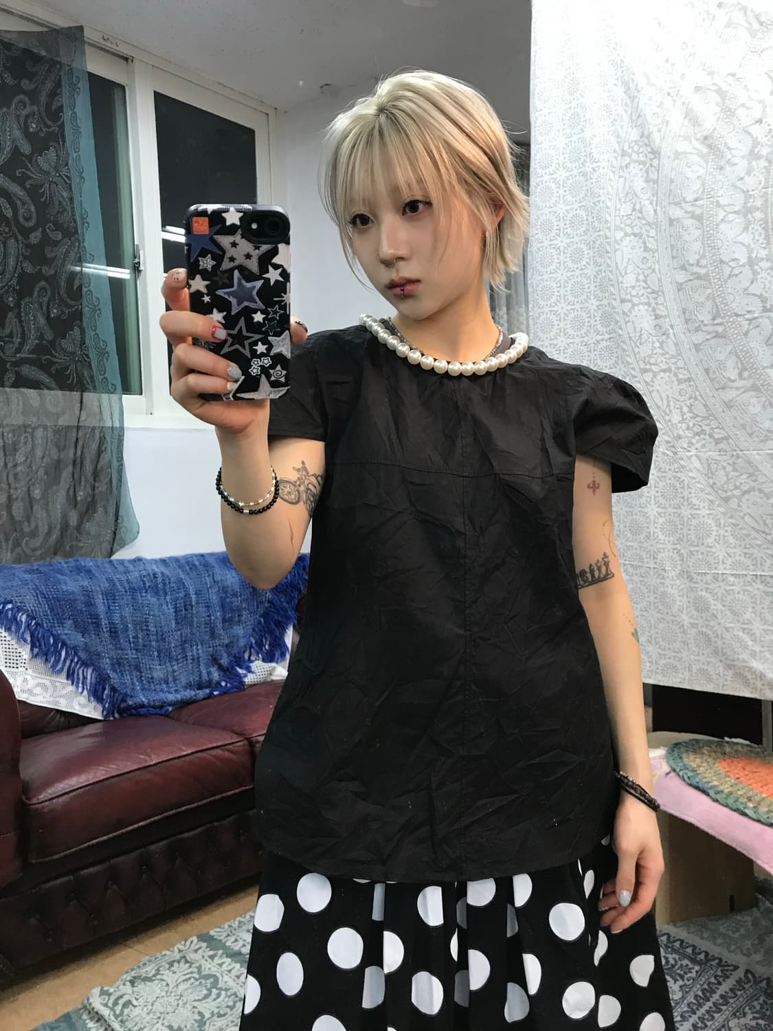 빈티지 여성 진주 디테일 반팔 셔츠  상품이미지1