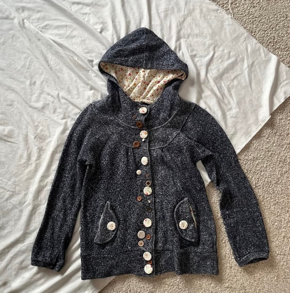 모리걸 버튼 단추 잔꽃 니트 후드 상품이미지2