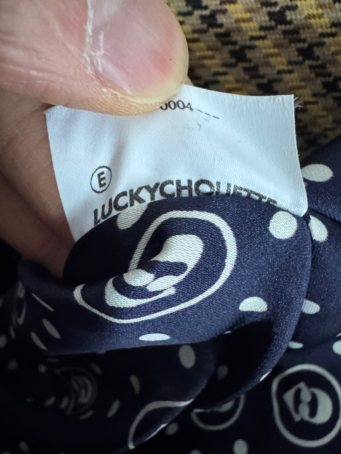 여성 럭키슈에뜨 커스텀 뒷 트임 단추 체크 자켓 66~77 상품이미지4