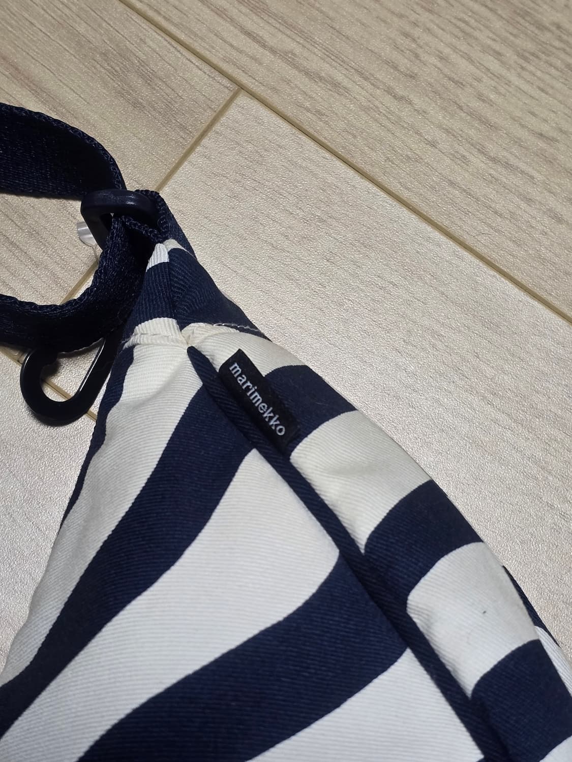 마리메코 유니클로 콜라보 숄더백  상품이미지2