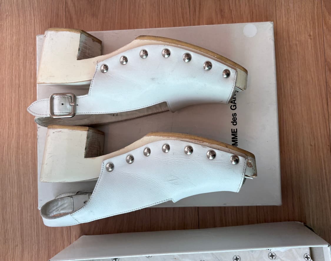 꼼데가르송 클로그 240 상품이미지3