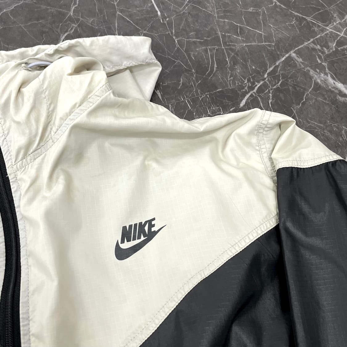 L 나이키 윈드러너 바람막이 상품이미지8