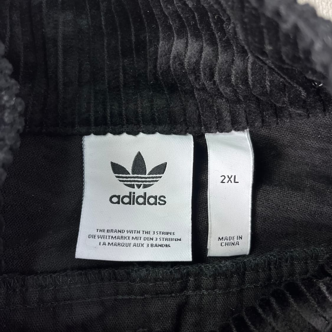 105 아디다스 신형 코듀로이 반집업 맨투맨 상품이미지3