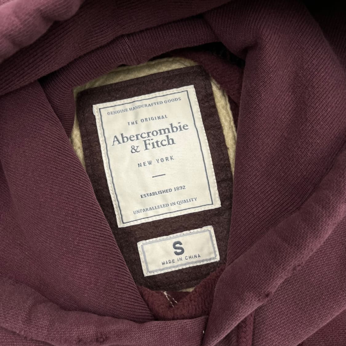 아베크롬비 센터패치 버건디 후드 S 상품이미지5