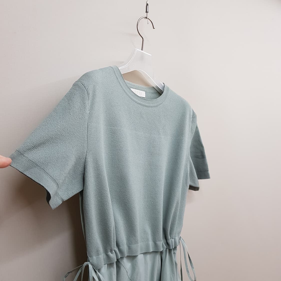 한섬 SJSJ 니트 배색 반팔 원피스 F사이즈 상품이미지3