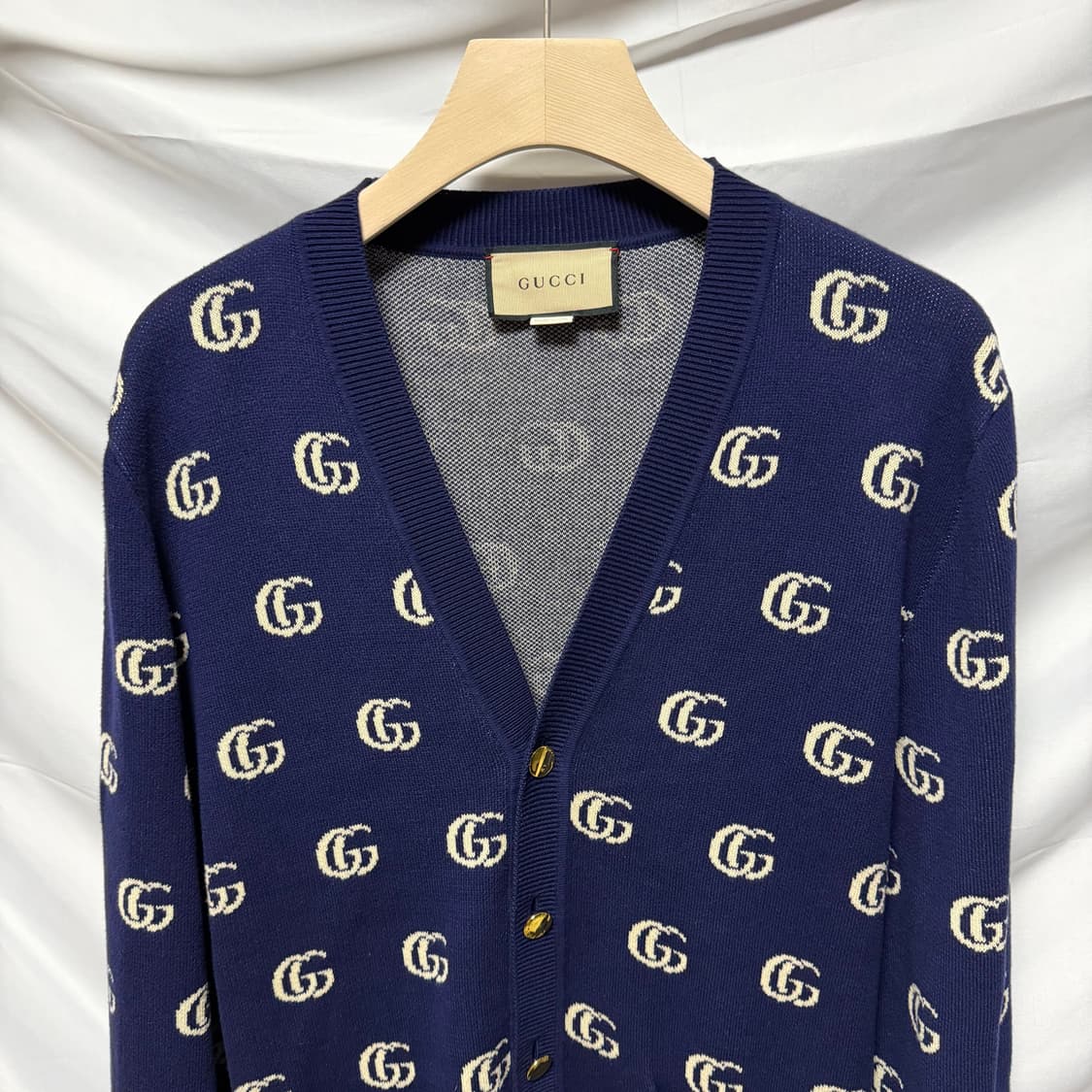 [S+급/L] 구찌 GG 자카드 캐시미어 금장 가디건 전재준 가디건 상품이미지2