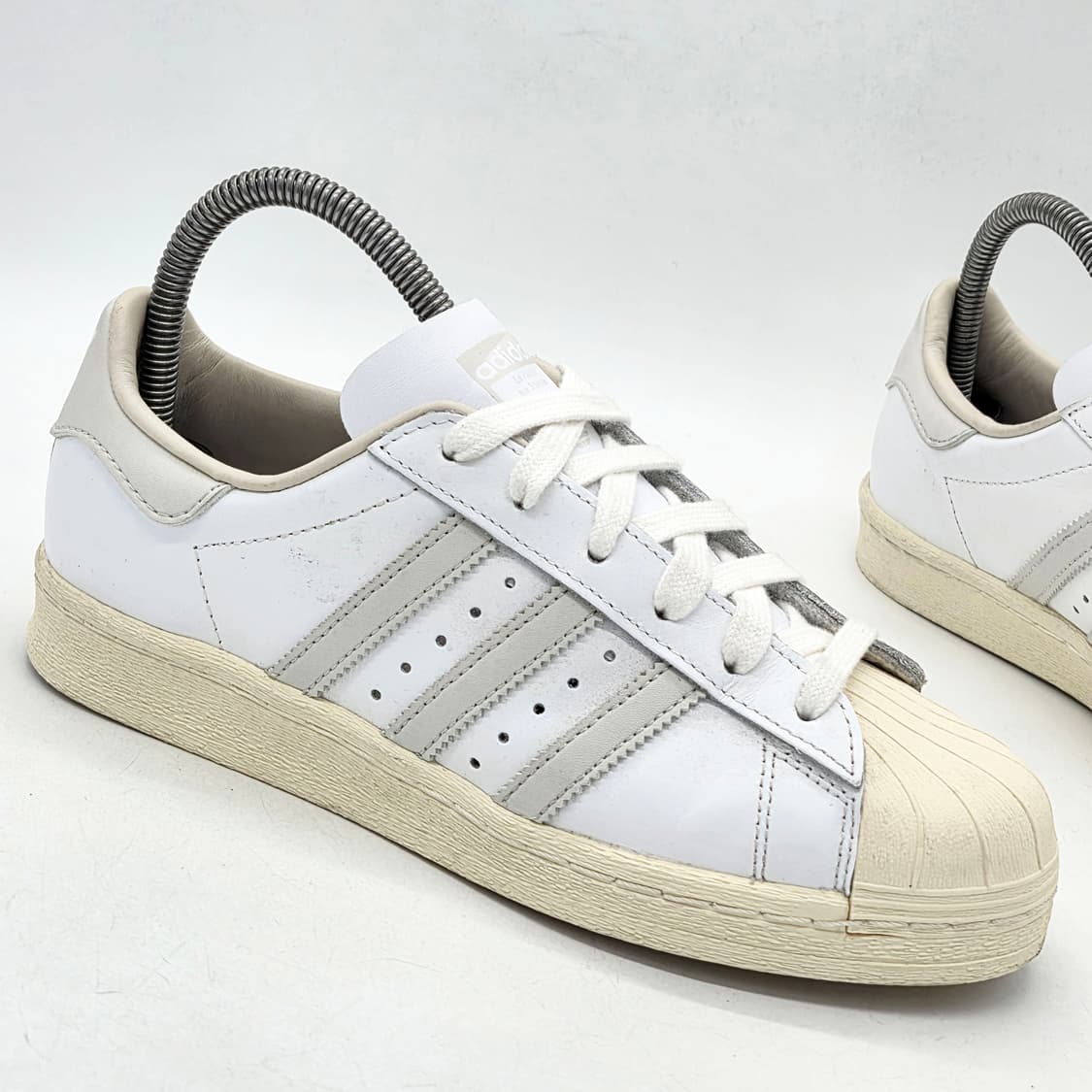 아디다스 슈퍼스타 82 화이트 오빗 그레이 (240) 상품이미지5