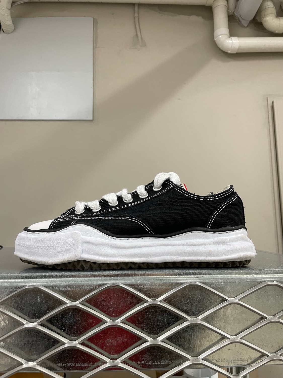 메종 미하라 야스히로 베이커 OG 캔버스 로우 블랙 40(gr-4728) 상품이미지1