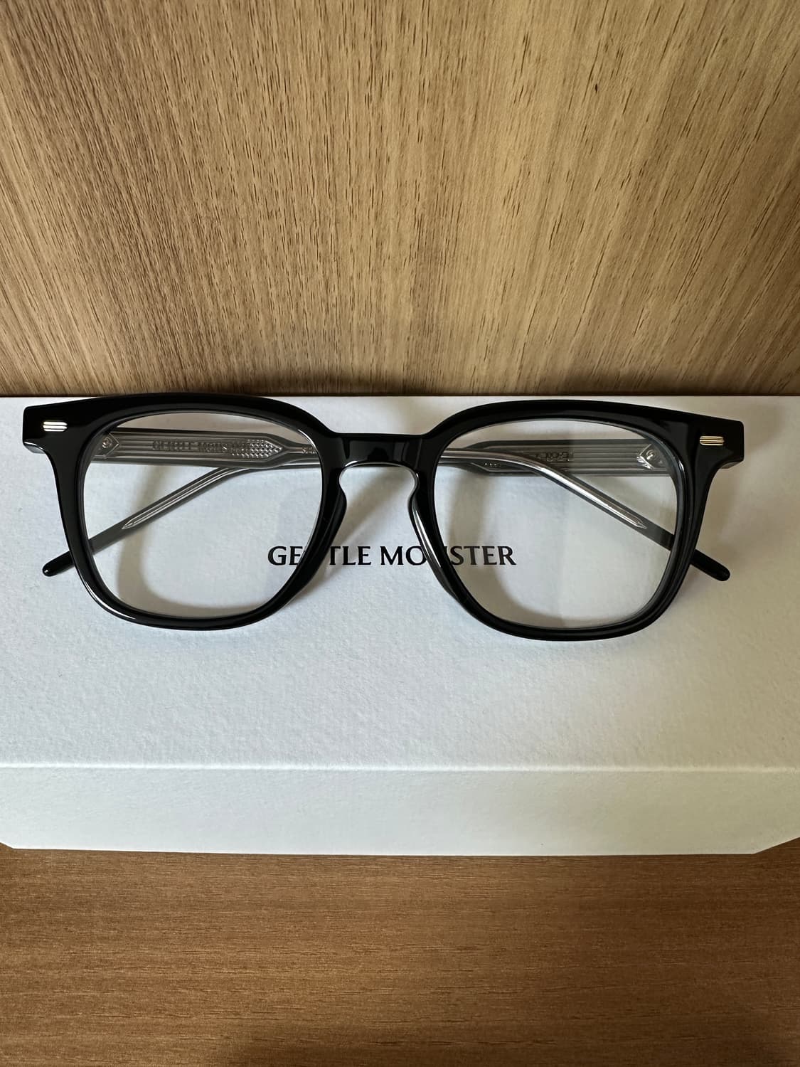 젠틀몬스터 쿠보01 블랙 새상품급 상품이미지3