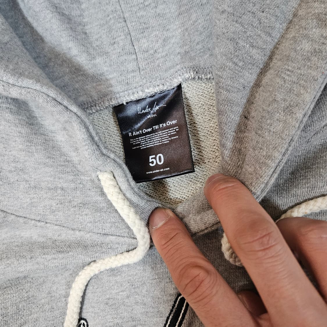 언더에어 Eye Of Blue Lake Hoodie 50size 상품이미지4