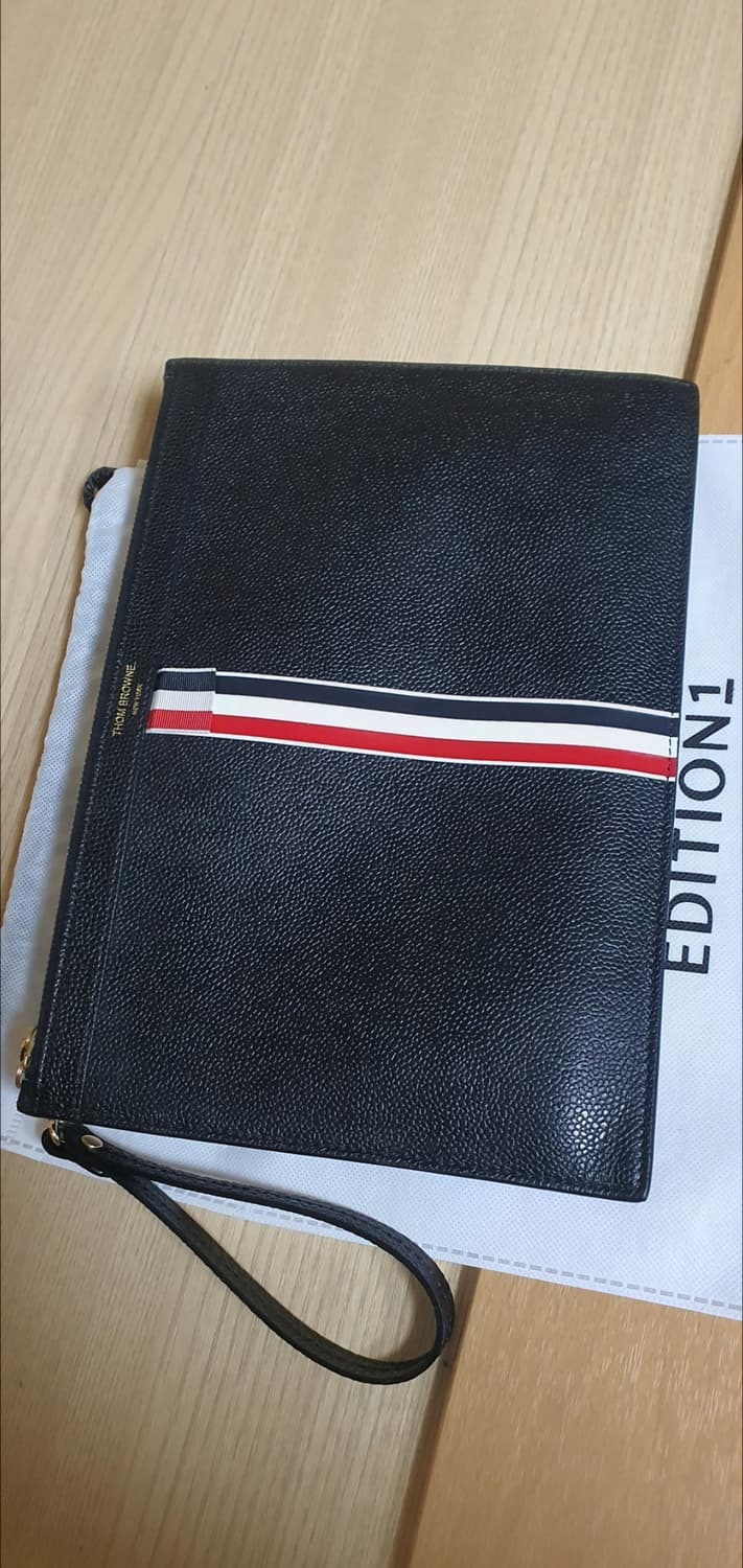 톰브라운 클러치/클러치백 스몰 정품A급(감정O) 상품이미지2