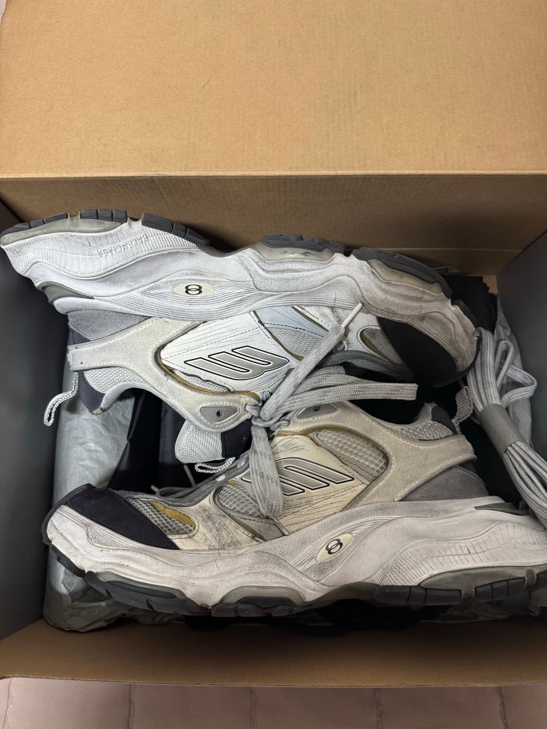 발렌시아가 카고 스니커즈 42 상품이미지2