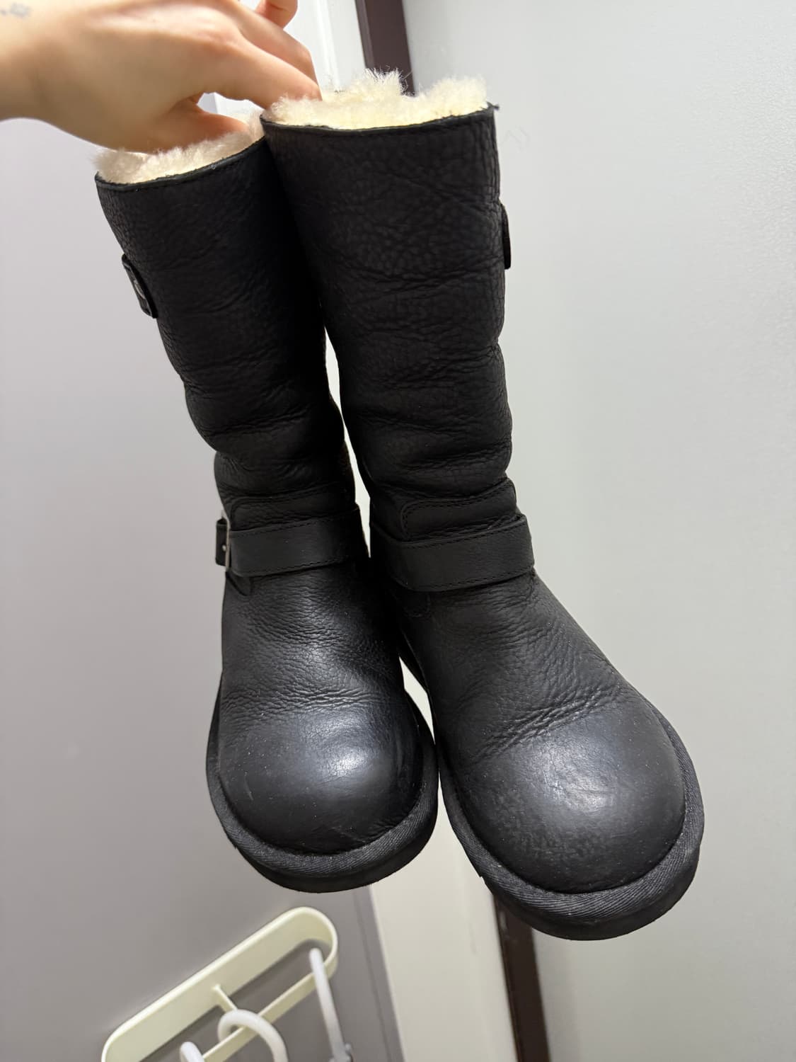 어그 버클 미디부츠 상품이미지2