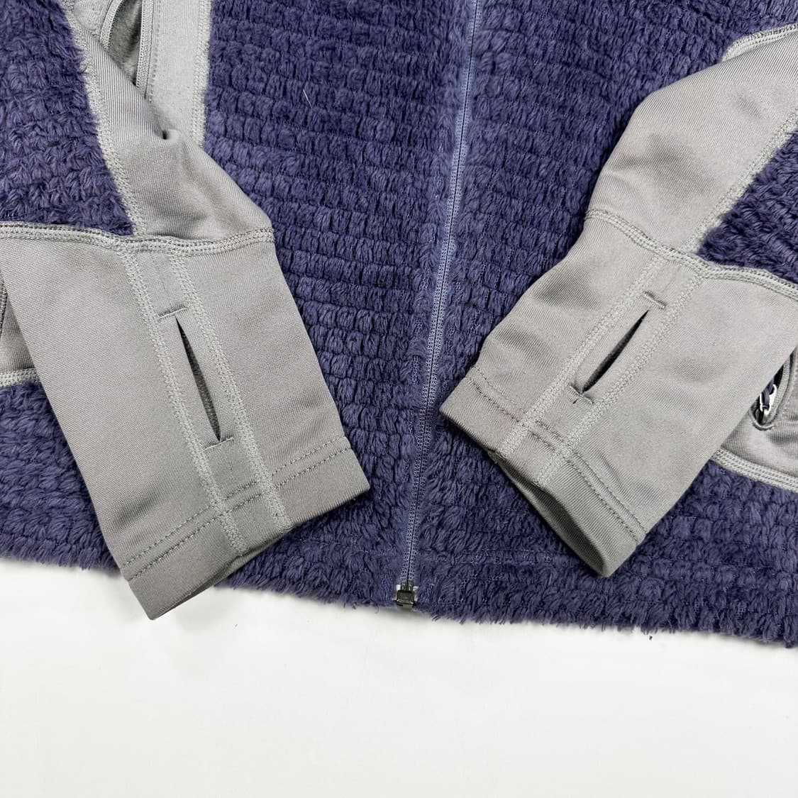 노스페이스 마운틴 쉐르파 퍼플 후리스 자켓 (L 여성추천) 상품이미지4