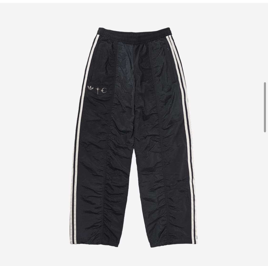 아디다스 떠그 우븐팬츠 L사이즈 구매원합니다. 상품이미지1