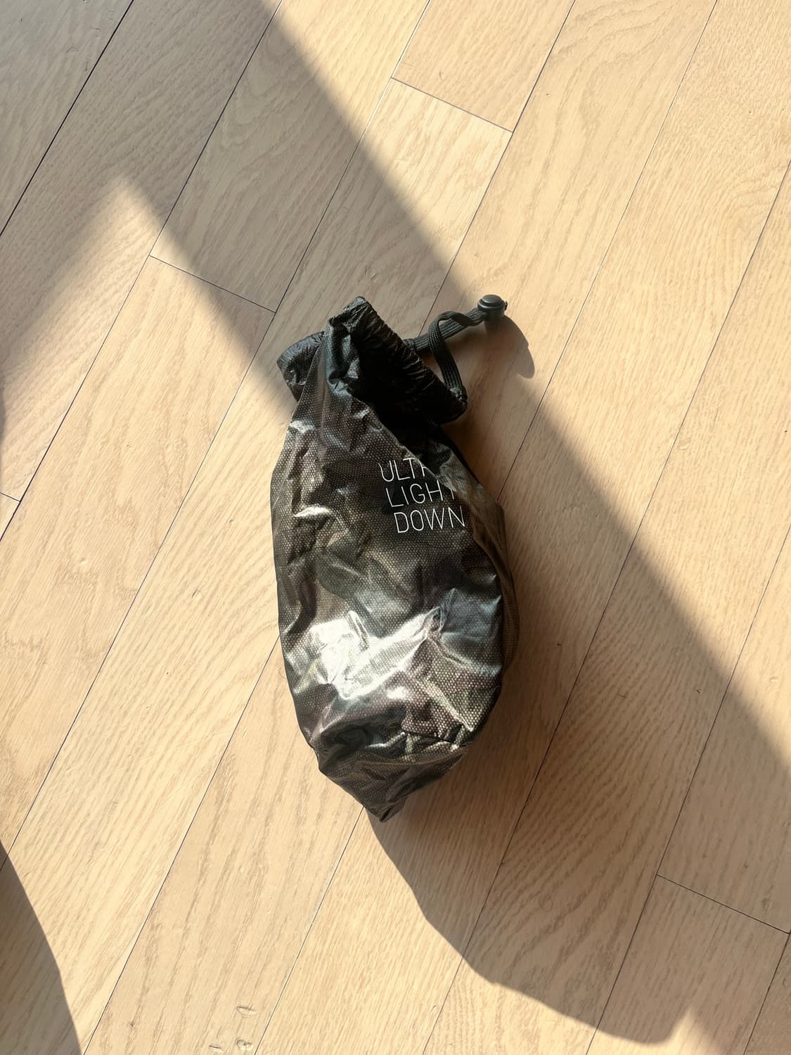 유니클로 카모 경량패딩 상품이미지3