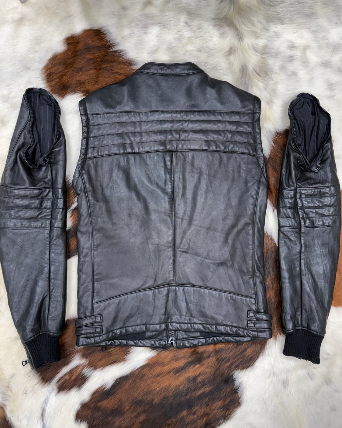 어태치먼트 모듈러 2웨이 라이더 자켓 상품이미지3