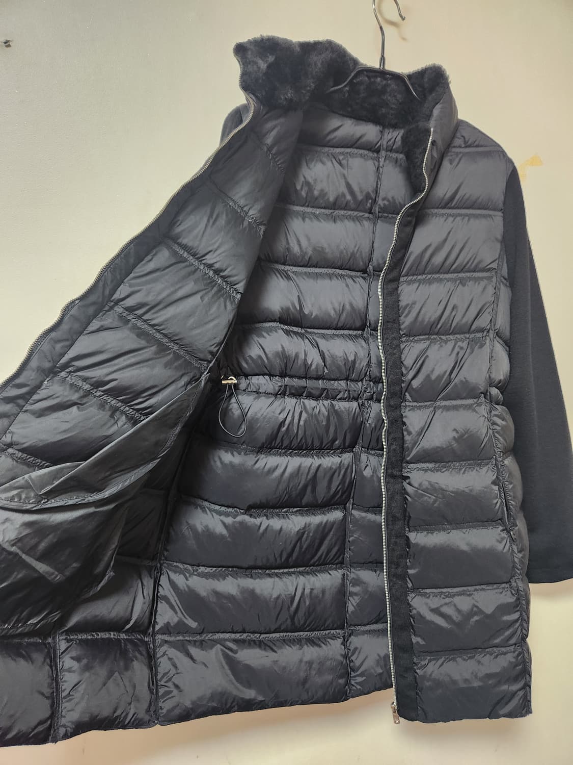 팜스프링 블랙 니트 경량롱패딩 95 상품이미지5