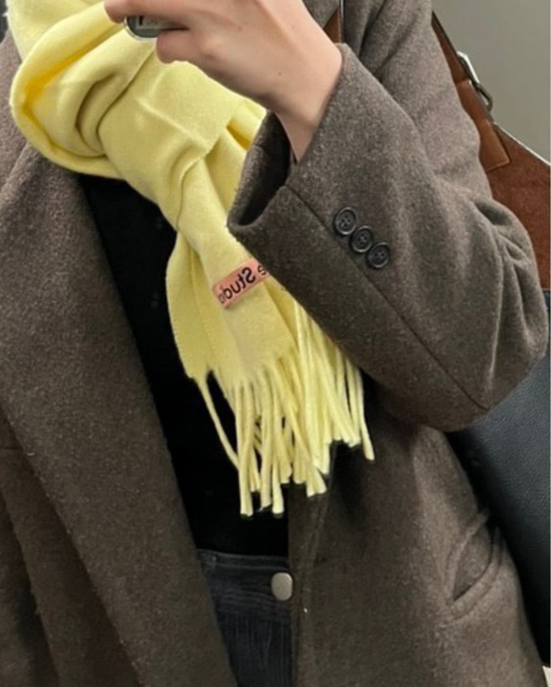 Acnestudio 아크네스튜디오 머플러 한정판컬러 바닐라 옐로우 상품이미지2