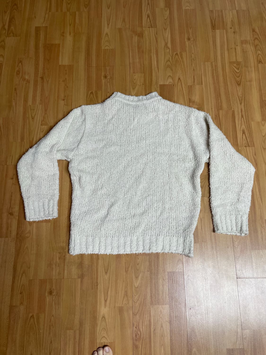 youth 브러쉬드 니트 아이보리m팝니다 상품이미지3