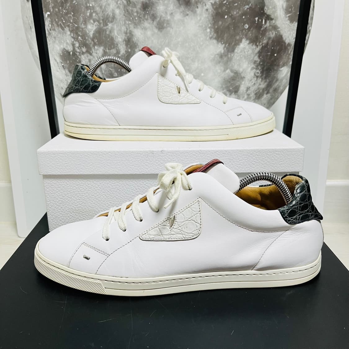 정품 9) 펜디 버그 아이 매치 스니커즈 280~285 상품이미지1