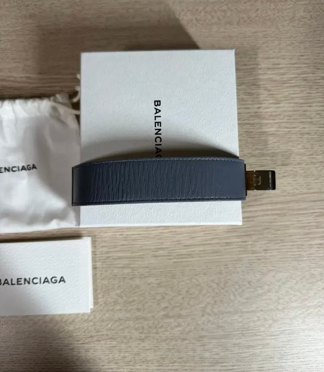 발렌시아가 가죽 팔찌 상품이미지3