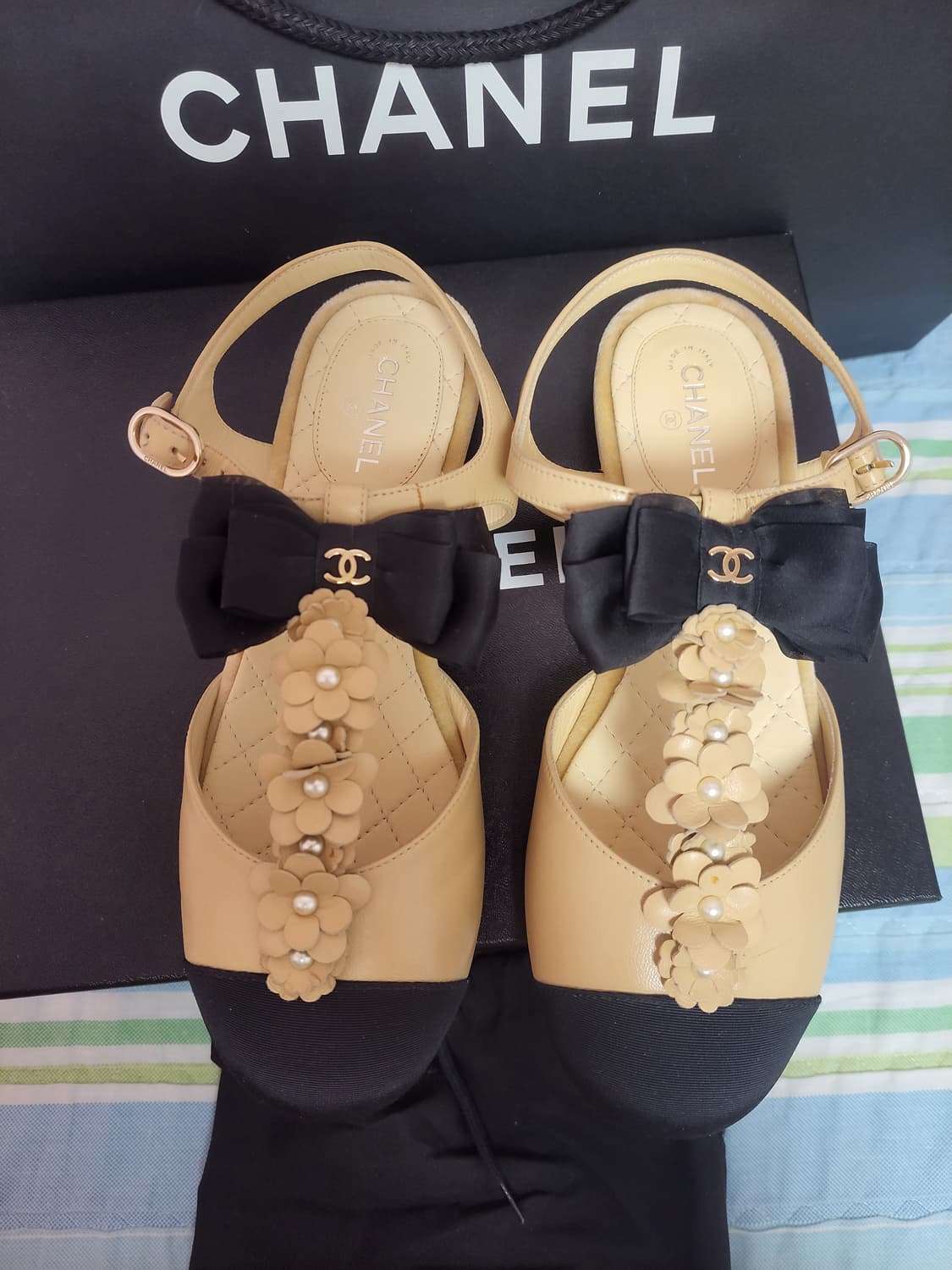 정품!급처새상품!샤넬 까멜리아 리본 메리제인플랫슈즈샌들 상품이미지2