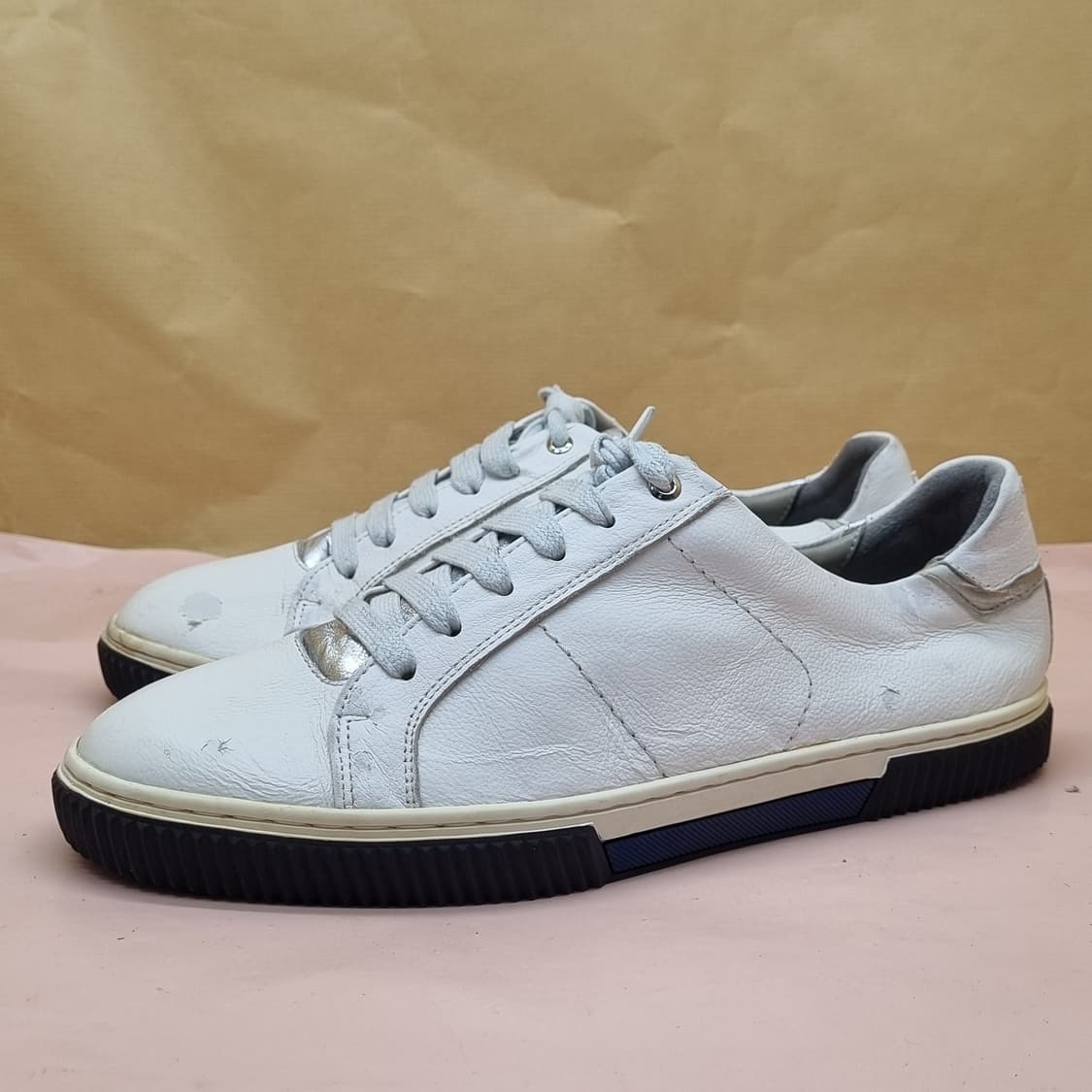 탠디 옴므 소가죽 남성스니커즈270 상품이미지1