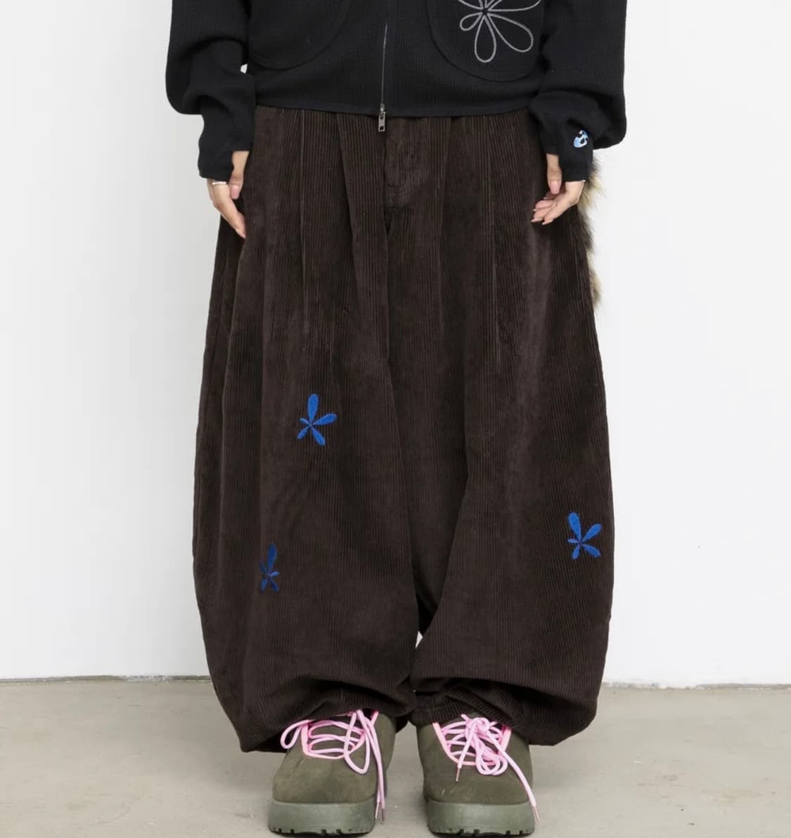 글랙 투턱 코듀로이 벌룬 팬츠 상품이미지1