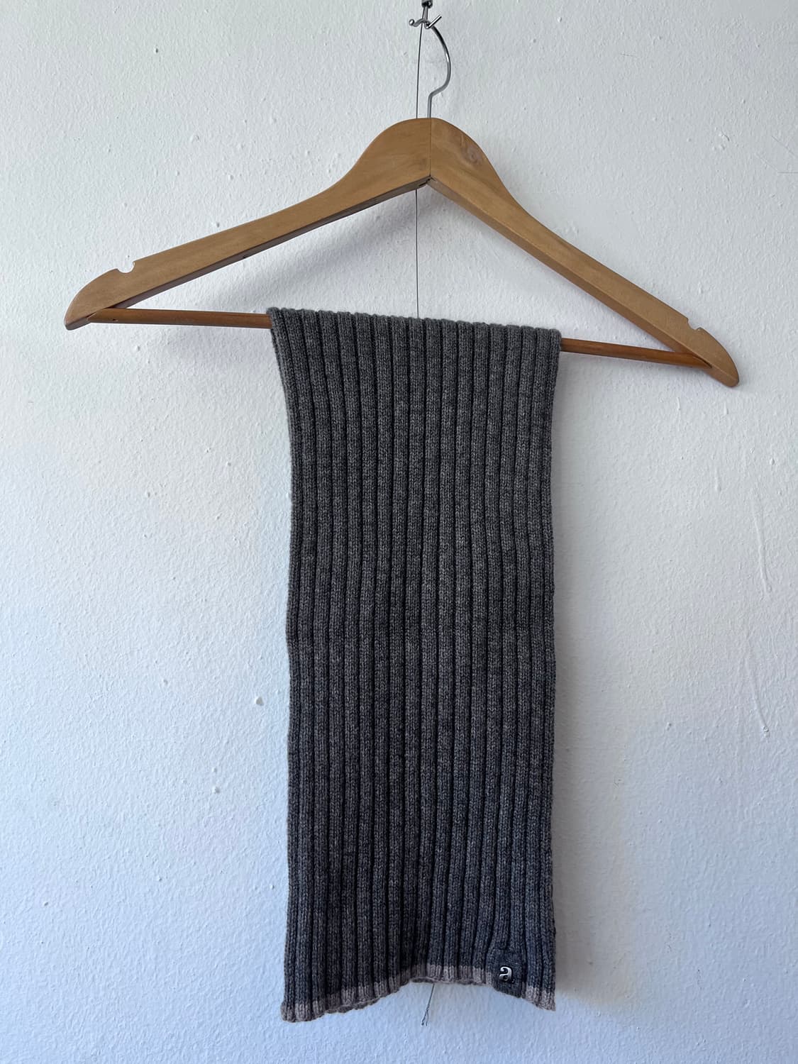 아떼 바네사브루노 그레이 울 캐시미어 립 니트 암워머 상품이미지5